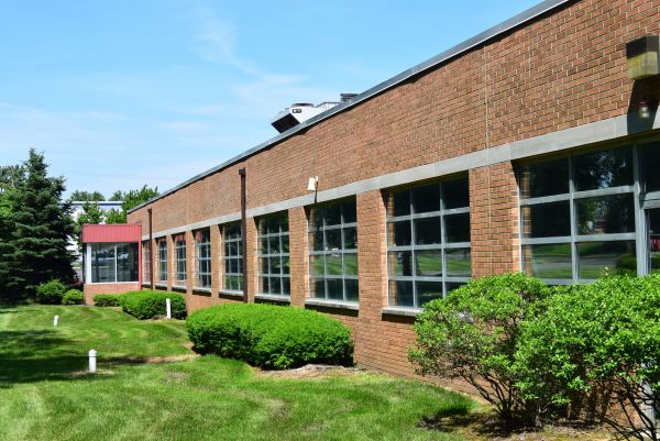 Cost of Corporate Lawn Maintenance in Rogers